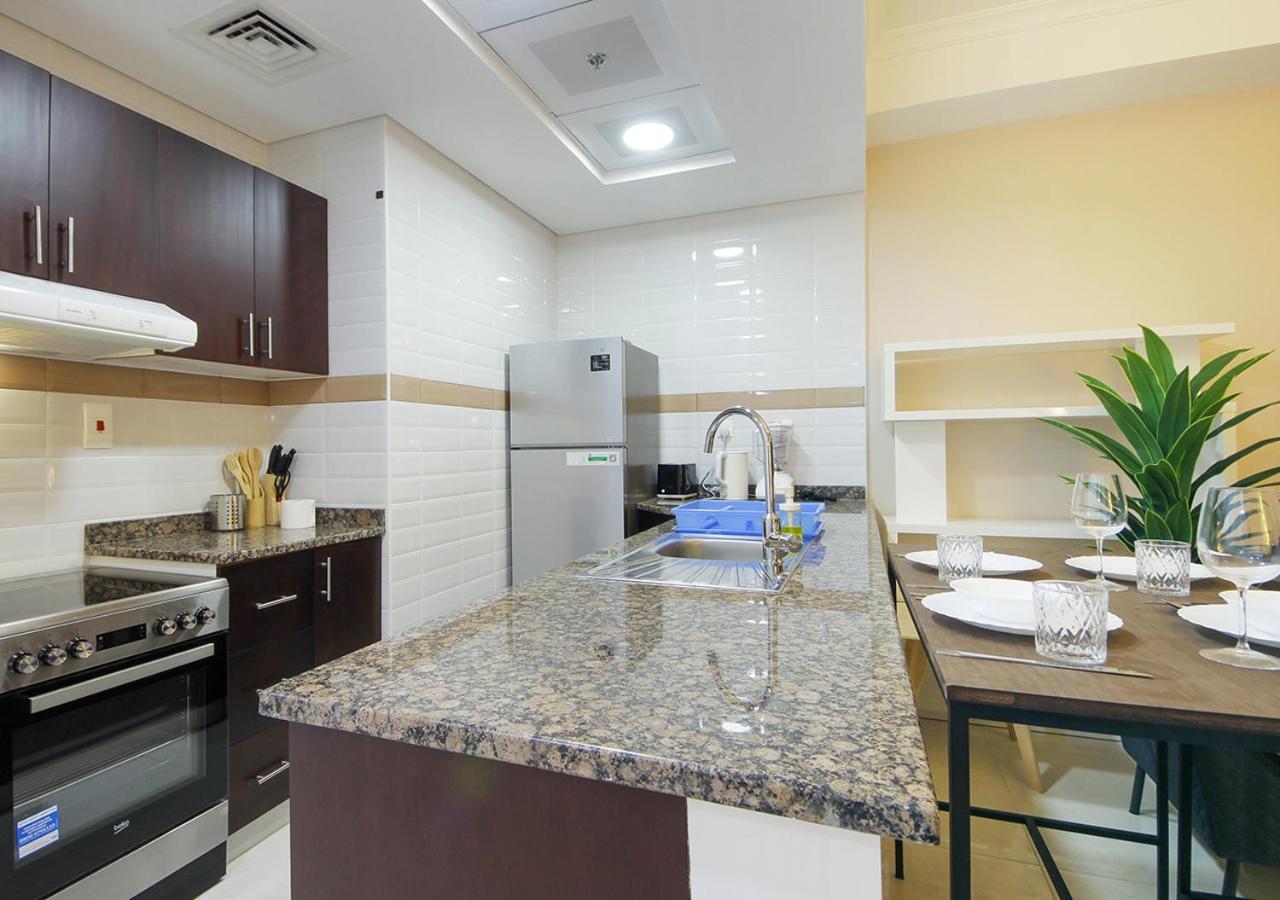 Beautiful In Businessbay Close To Metro Apartment *